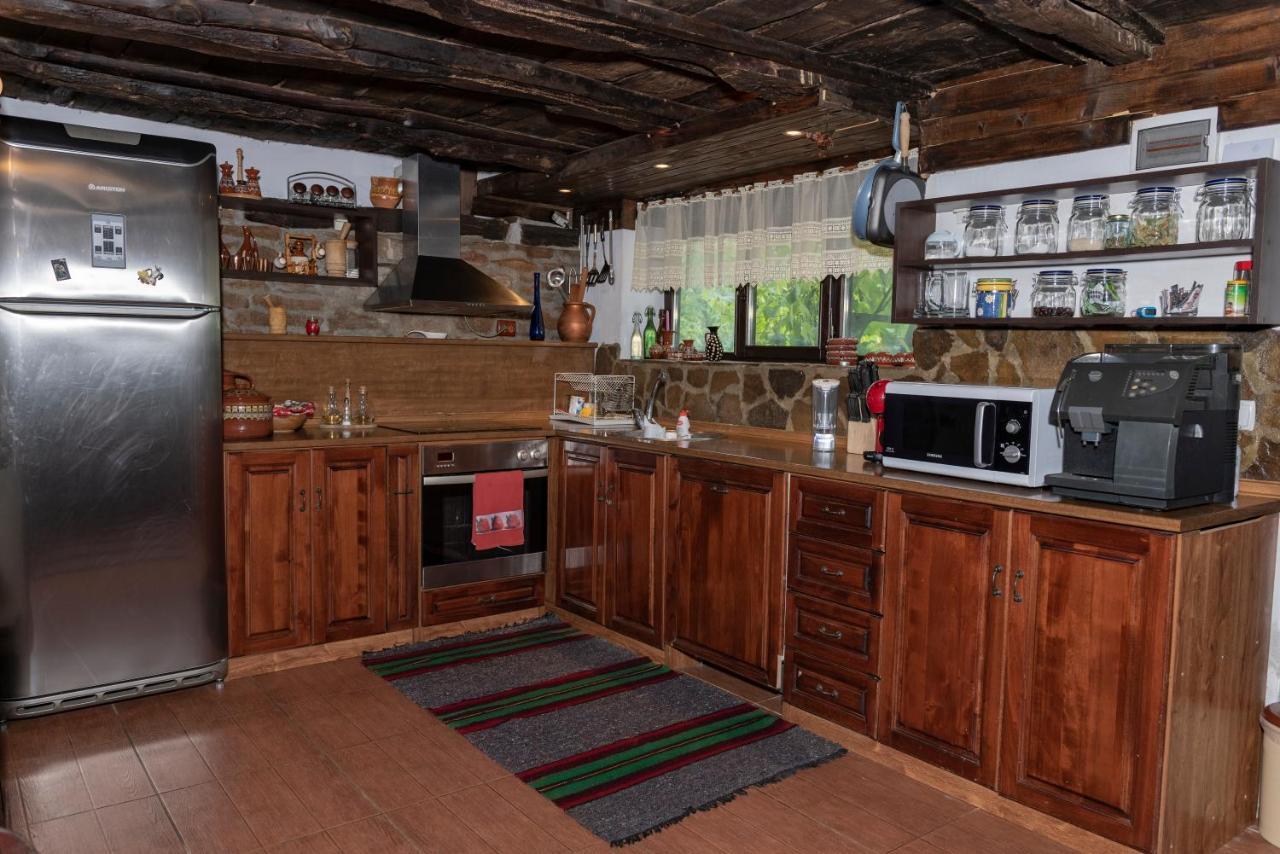 Villa "Суларската Къща" Gabrovo Exterior foto